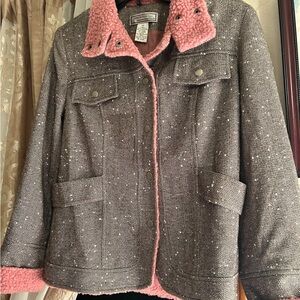 Simonton says grey marled jacket with pink Sherpa trim x s like new